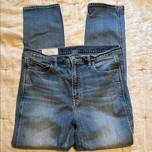 GAP Men's Slim Fit Blue Jeans